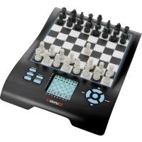 MILLENNIUM 2000 Europe Chess Master II Schach - und Spielecomputer - Batteriebetrieb - AA schwarz, blau (M800) von Millenium