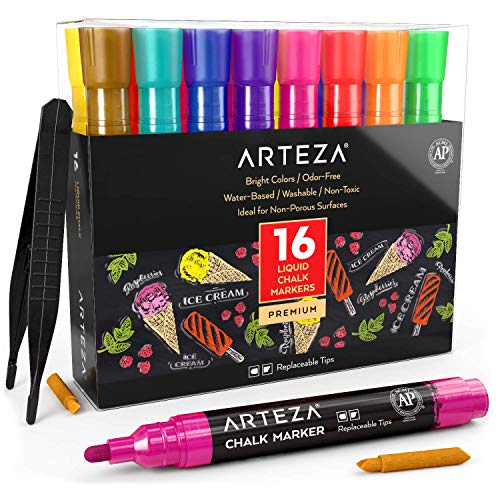 ARTEZA Kreidestift Set, 16 Kreidemarker in 16 hellen Farbtönen, 16 austauschbare Keilspitzen, 1 Pinzette, 50 Etiketten, 2 Schablonen, ungiftig, wasserbasiert und löschbar, für viele Oberflächen von ARTEZA