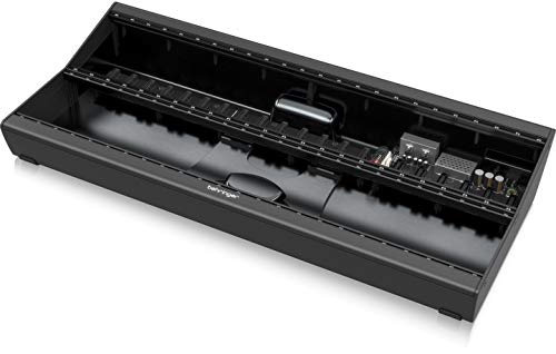 Behringer EURORACK GO Mobile 2 x 140 HP Eurorack-Gehäuse mit massivem Netzteil, 32 codierten Stromanschlüssen Behringer EURORACK GO Mobile 2 x 140 HP Eurorack-Gehäuse mit massivem Netzteil, 32 codierten Stromanschlüssen von Behringer