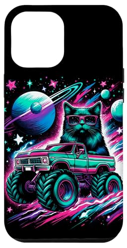 Hülle für iPhone 15 Plus Coole Katze fährt Monstertruck im kosmischen Raum von Cool Cosmic Space Art Store