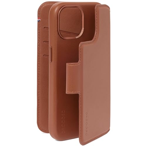 Decoded 2-in-1 Abnehmbare Schutzhülle für Apple iPhone 15 - Hochwertiges Europäisches Leder - Kartenhalter Hülle - Lederhülle - MagSafe-Kompatibel - Microfiber Lining - Tan Braun von Decoded