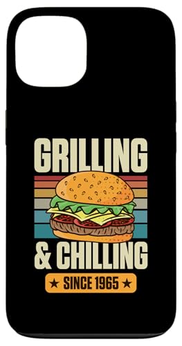 Grillen und Chillen seit 1965 Hamburger Thema Geburtstag Hülle für iPhone 13 von Flippin Cheesy Retro Style Burger Lover Merch