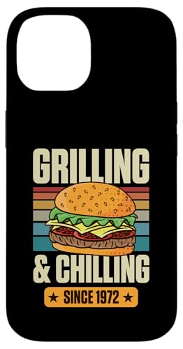 Grillen und Chillen seit 1972 Hamburger Thema Geburtstag Hülle für iPhone 14 von Flippin Cheesy Retro Style Burger Lover Merch