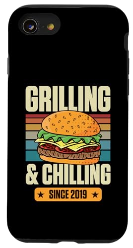 Grillen und Chillen seit 2019 Hamburger Thema Geburtstag Hülle für iPhone SE (2020) / 7 / 8 von Flippin Cheesy Retro Style Burger Lover Merch