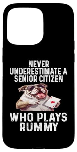 Hülle für iPhone 15 Pro Max Unterschätze niemals einen Senioren, der lustig Poker spielt von Funny Senior Citizen Gifts