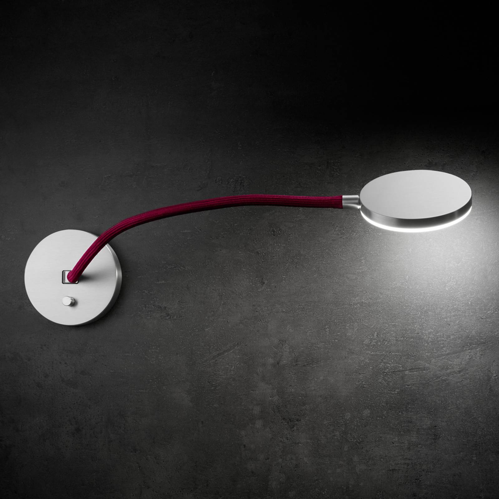 Holtkötter Flex W - LED-Wandleuchte mit rotem Arm von Holtkötter