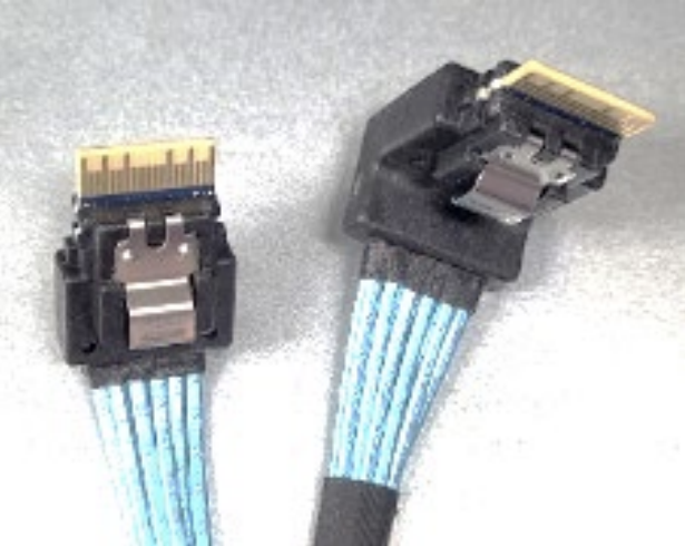 Intel 1U SlimSas Cable x4 CPU-HSBP Kit Sng (CYPCBLSL104KIT) von Intel