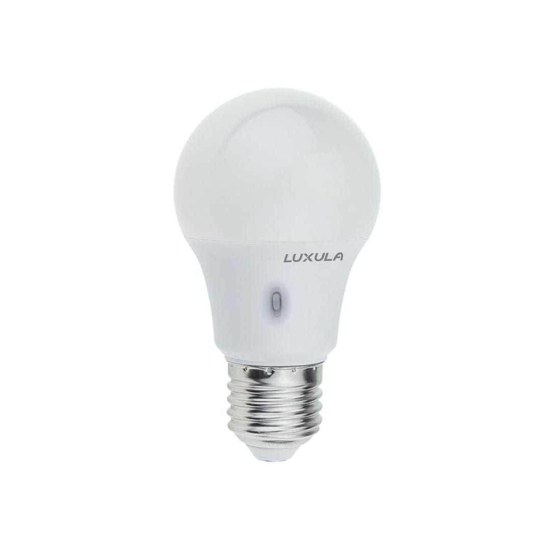 LED CCT Leuchtmittel E27, 9W, 840lm, 3000-4500-6500K von LUXULA