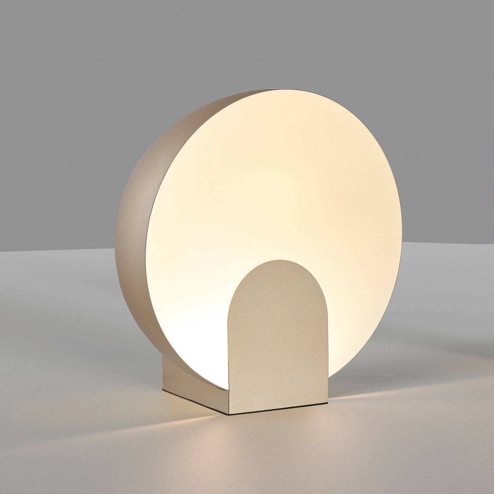 LED-Tischleuchte Óculo, goldfarben, Ø 30cm, Metall, indirekt von Mantra Iluminación