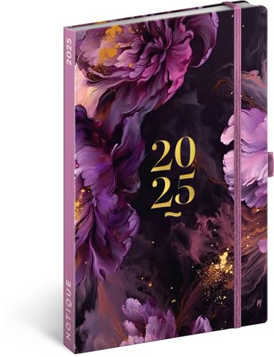 NOTIQUE Terminplaner 2025 ca. A5, Terminkalender mit Gummibandverschluss, Wochenplaner, Buchkalender, Hardcover Wochenkalender (Lila 2025) von NOTIQUE