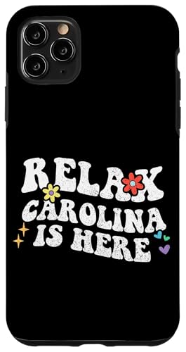 Hülle für iPhone 11 Pro Max Retro Groovy Relax Carolina Is Here Lustiger Muttertagsname von Personalized First Name outfit For Women