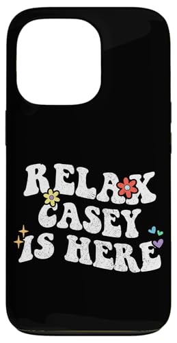 Hülle für iPhone 13 Pro Retro Groovy Relax Casey Is Here Lustiger Muttertagsname von Personalized First Name outfit For Women