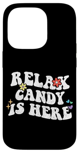 Hülle für iPhone 14 Pro Retro Groovy Relax Candy Is Here Lustiger Muttertagsname von Personalized First Name outfit For Women