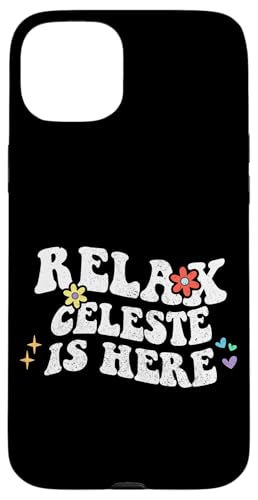 Retro Groovy Relax Celeste Is Here Lustiger Muttertagsname Hülle für iPhone 15 Plus von Personalized First Name outfit For Women