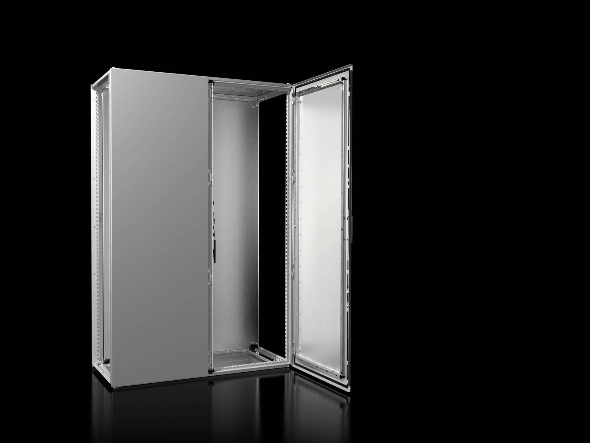Rittal Anreih-Schranksystem VX 8285.000 2-türig BHT 1200x1800x500mm Rittal Anreih-Schranksystem VX 8285.000 2-türig BHT 1200x1800x500mm von RITTAL GmbH & Co. KG