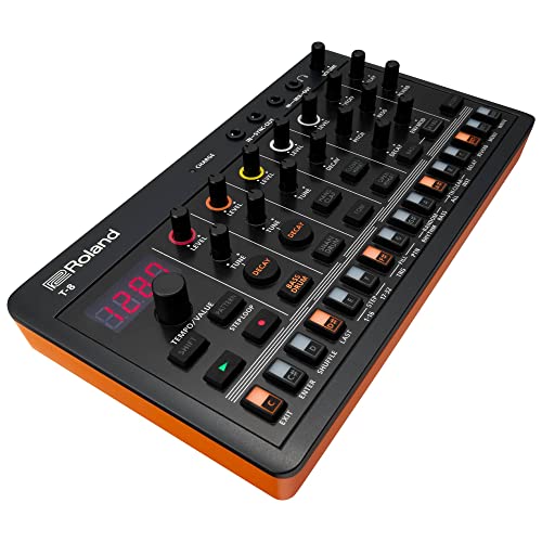 ROLAND AIRA Compact T-8 BEAT MACHINE | Ultraportables Rhythmus- und Bassgerät mit Originalversion Roland Sounds | Sechs Rhythmus-Tracks mit Sounds von TR-808, TR-909 und TR-606, Schwarz, Orange (1 Packung) von Roland