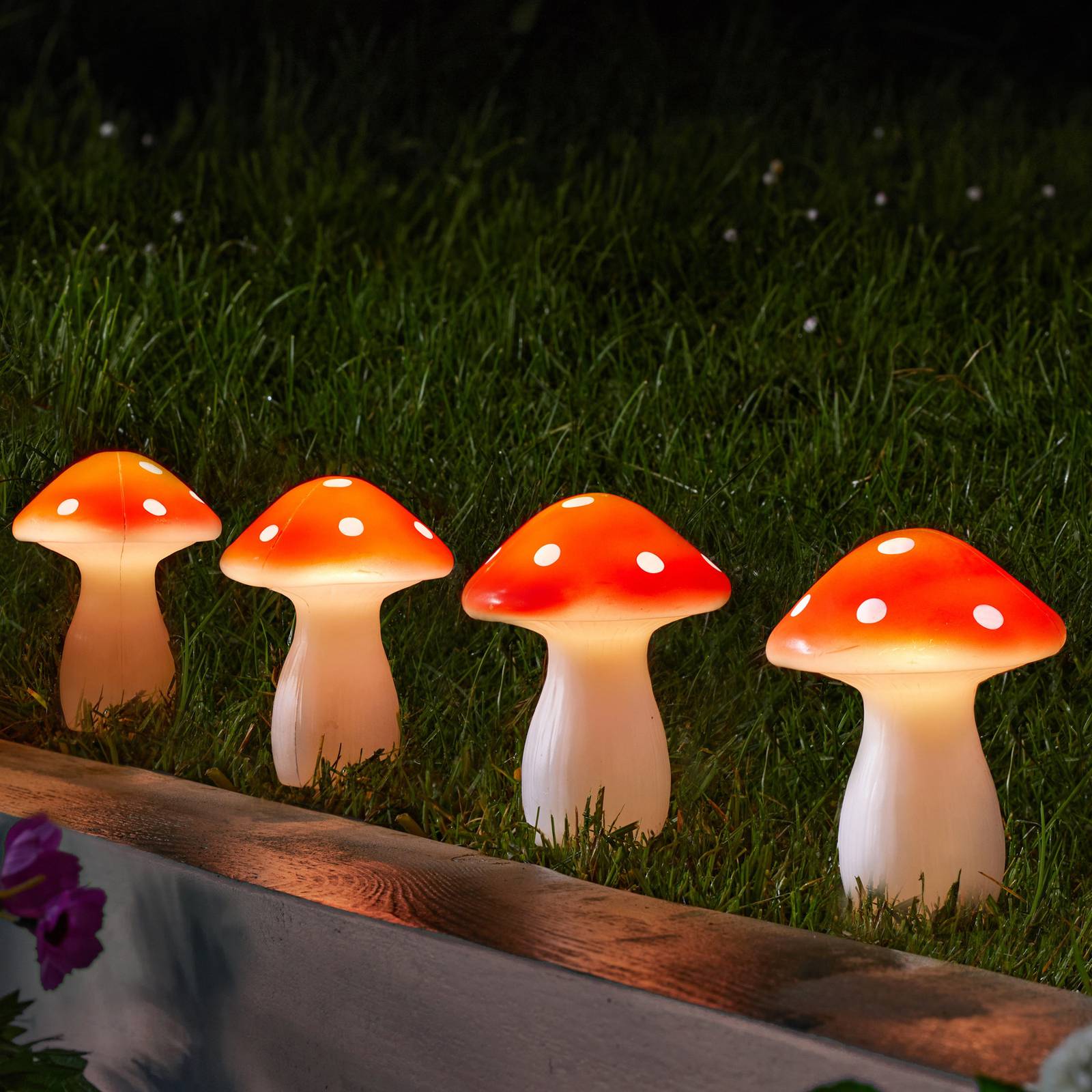 LED-Solar-Erdspieß Fairy Mushroom, 4er-Set, rot/weiß von SMART GARDEN