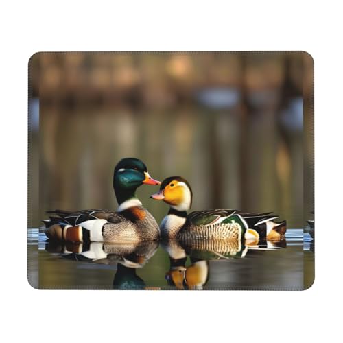 Mallard Ducks Mauspad, Gummimaterial, Schreibtischunterlage für Büro und Gaming, Gaming-Mauspad von SSGVLPTO