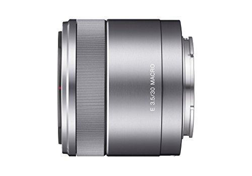 Sony SEL-30M35 Makro-Objektiv (Festbrennweite, 30 mm, F3.5, APS-C, geeignet für A6000, A5100, A5000 und Nex Serien, E-Mount) silber von Sony