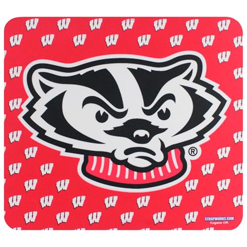 University of Wisconsin Madison Mauspad, Badgers Collegiate Team Gear, W Badgers on Red von Strapworks