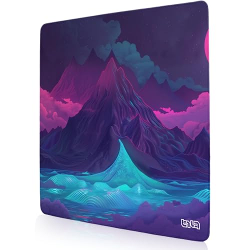 Tilt Schreibtischunterlage 50x50 cm Gaming Mauspad XXL | Rutschfester Mousepad Groß für Schreibtisch und PC Gadgets | Wasserdichter Desk Mat (Abstract Hills) von Tilt