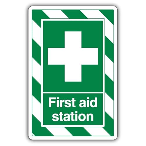 V Safety First Aid Station – ExtraViz 250 x 350 mm, selbstklebendes Vinyl-Sicherheitsschild, leuchtet im Dunkeln, selbstklebend von VSafety