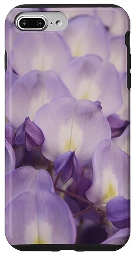 Hülle für iPhone 7 Plus/8 Plus Blassmalve und lila Glyzinienblüten in Nahaufnahme von Wisteria Blossom Tees and Cottagecore Gifts taiche
