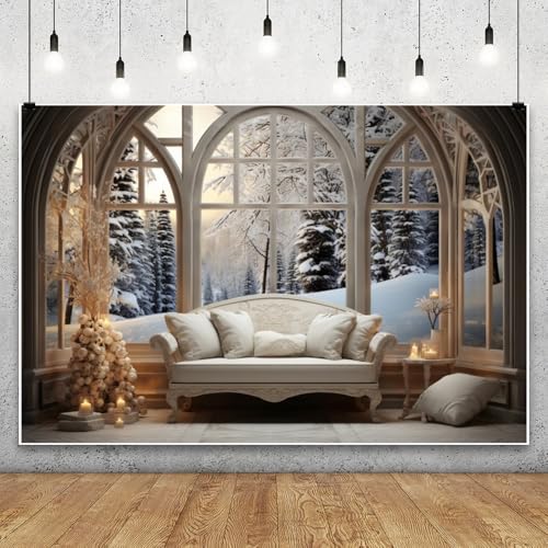 3 x 2,4 m Vinyl XMJJKUF Christmas Hintergrund Weiß Couch Fenster Wald Schneelandschaft Winter Gemütlicher Raumhintergrund Xmas Familie Party Dekoration Supplies Portrait Fotokabine von XMJJKUF