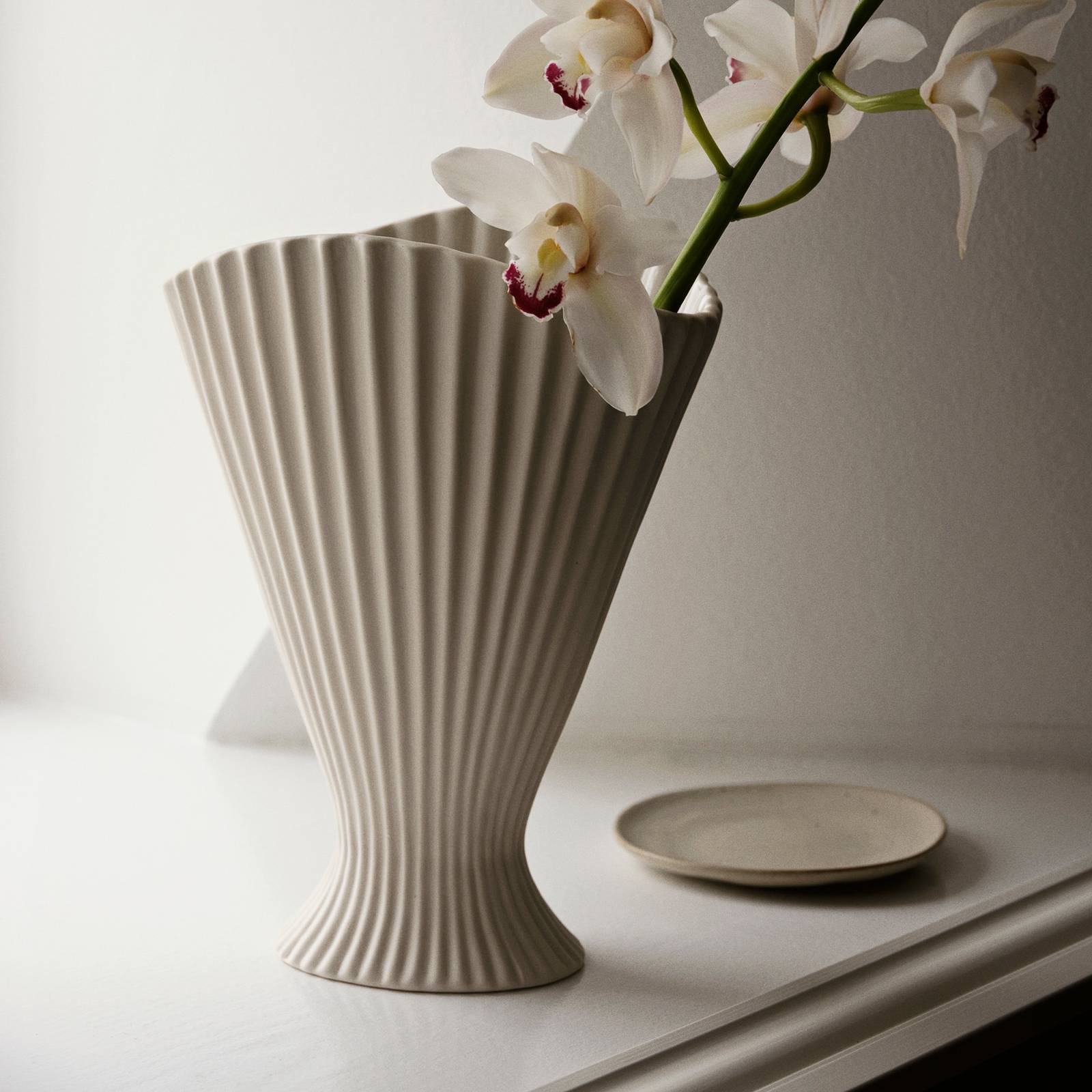 ferm LIVING Vase Fountain, weiß, Höhe 30,5 cm, Keramik von ferm LIVING