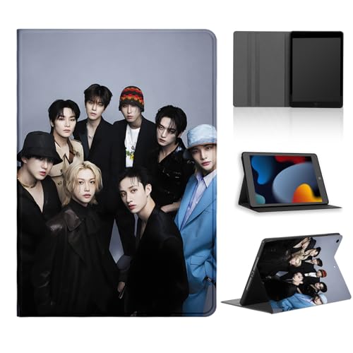 nurkorki Tablet Hülle für Apple iPad 10 Generation 2022 10,9",Schutzhülle mit Kpop Stray Kids Skzoo Muster Ästhetik Design Cover für Mädchen Skz Fans,PU Leder Flip Stoßfeste Schwarz Case,Aesthetics von nurkorki